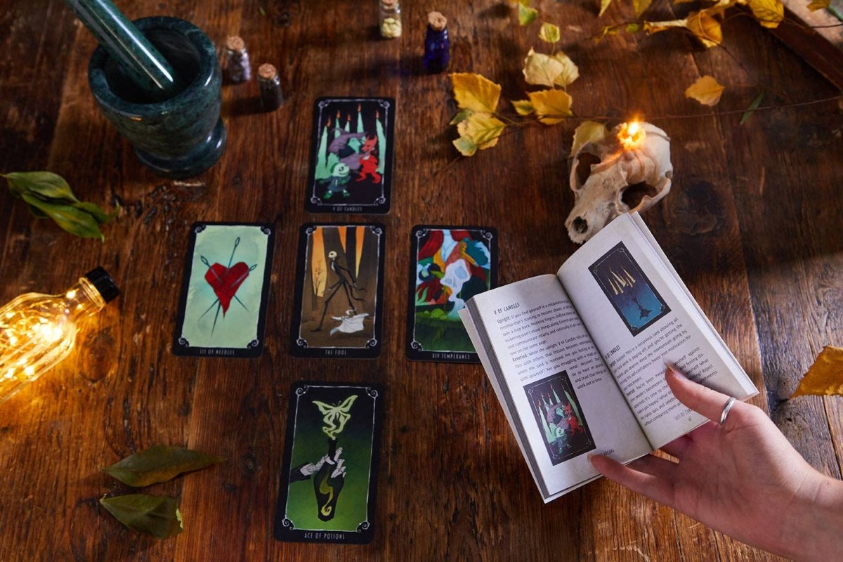 The Nightmare Before Christmas Tarot Deck - Gootzy Gaming