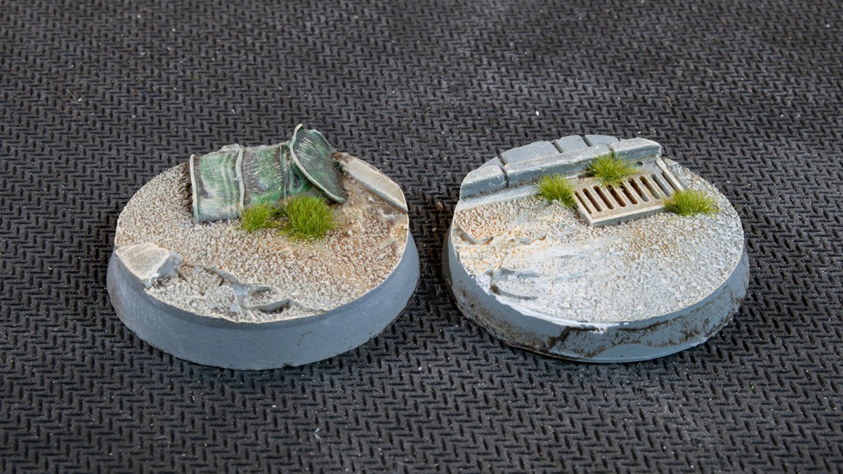 Battle Ready Bases - Urban Warfare Bases 32mm Round - Gamers Grass - 8 Hand Crafted Bases - Gootzy Gaming