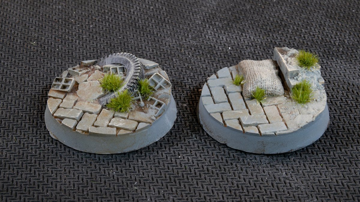 Battle Ready Bases - Urban Warfare Bases 32mm Round - Gamers Grass - 8 Hand Crafted Bases - Gootzy Gaming