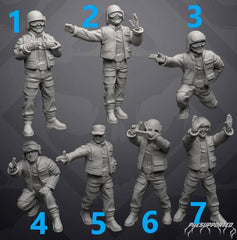 Insurgent Tarmac and Hangar Crew - Single Miniature - SW Legion Compatible (38 - 40mm tall) Resin 3D Print - Skullforge Studios - Gootzy Gaming