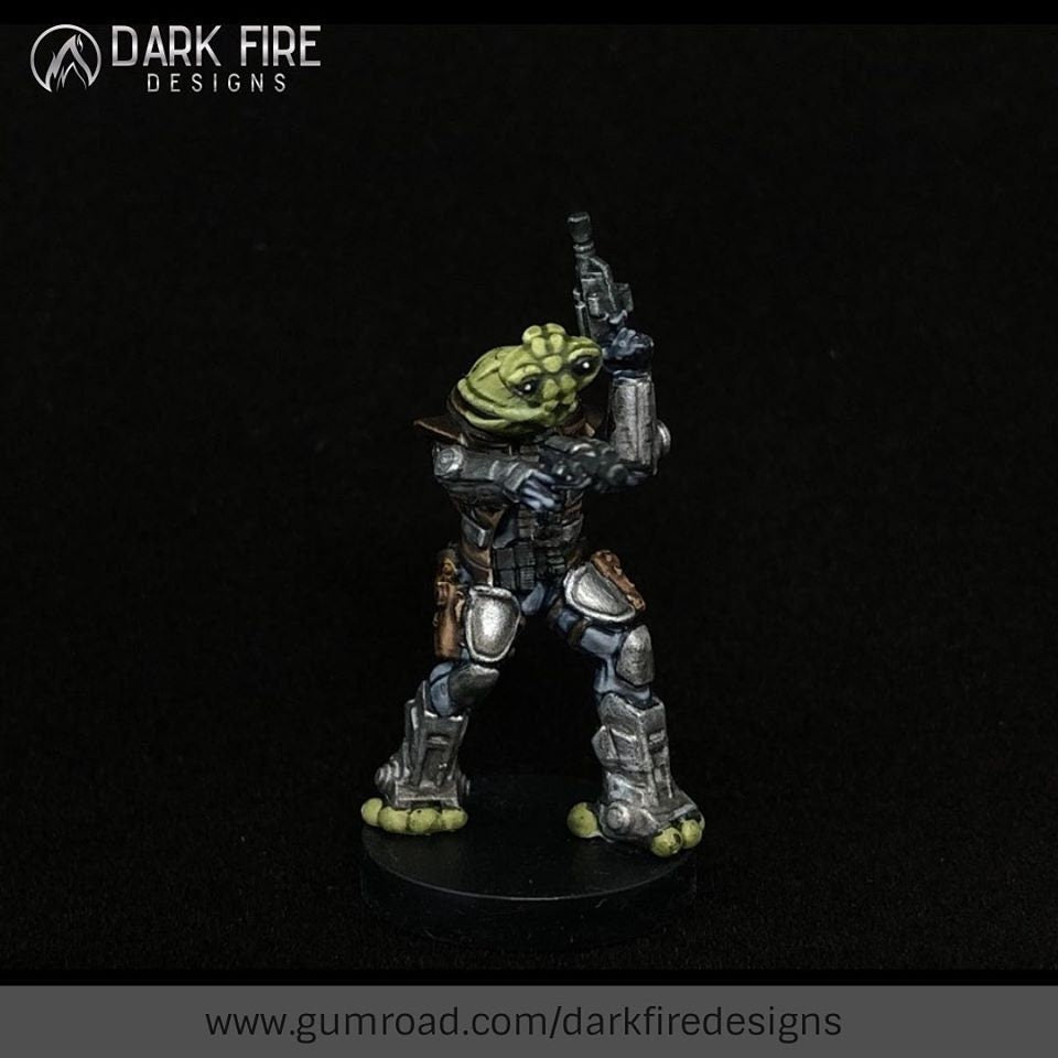 Ithorian Gunslinger Smuggler Miniature - SW Legion Compatible (38-40mm tall) Resin 3D Print - Dark Fire Designs - Gootzy Gaming