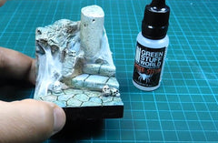 Spider Serum & Cleaner - Special Effect Airbrush Liquid - Green Stuff World - 10 mL vial - Gootzy Gaming