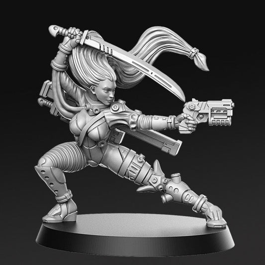 Viera, Cyborg Assassin - Single Roleplaying Miniature for D&D or Pathfinder - 32mm Scale Resin 3D Print - RN EStudios - Gootzy Gaming